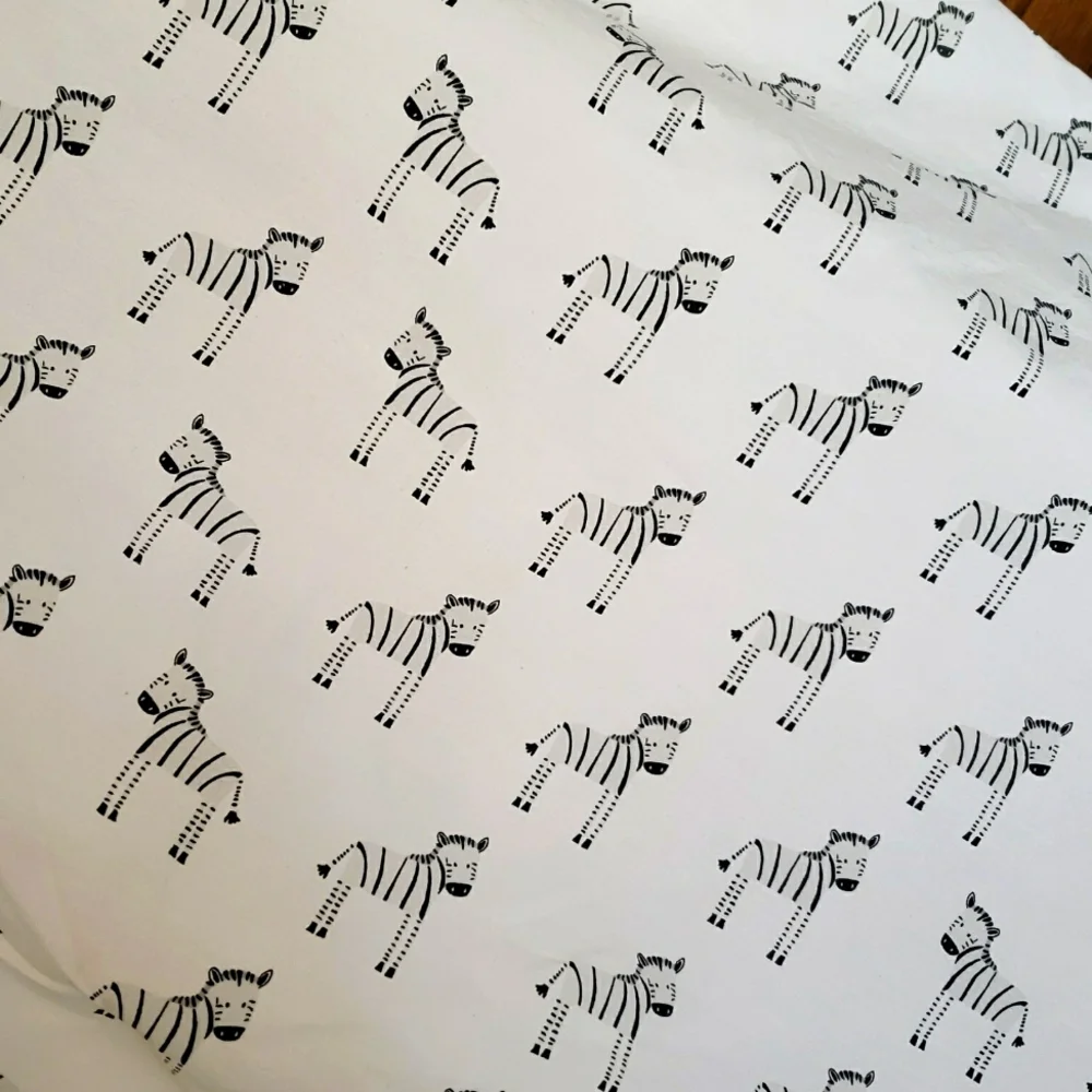 Pottery Barn Kids ZACHARY ZEBRA Organic Crib Sheet